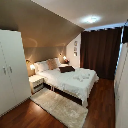 Guest house Casa Lucky